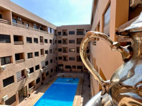 chic appartement avec piscine